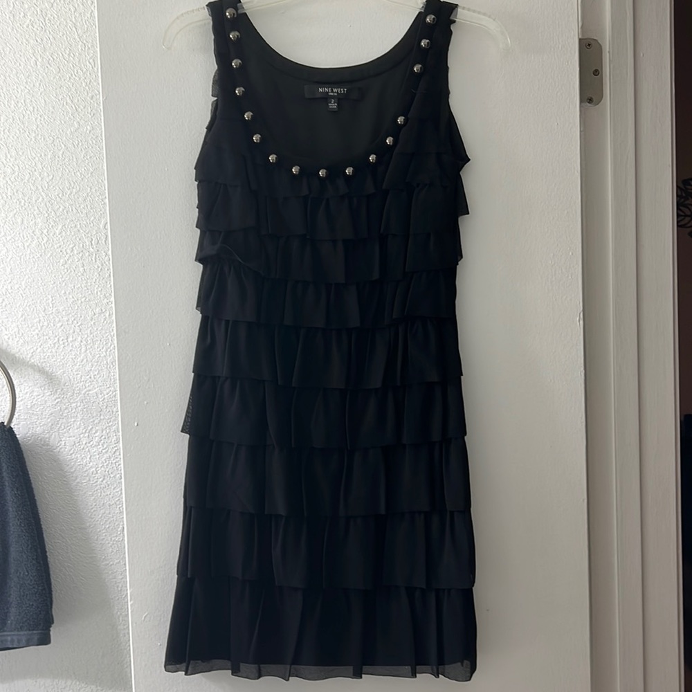 Little black dress size 2 only worn once